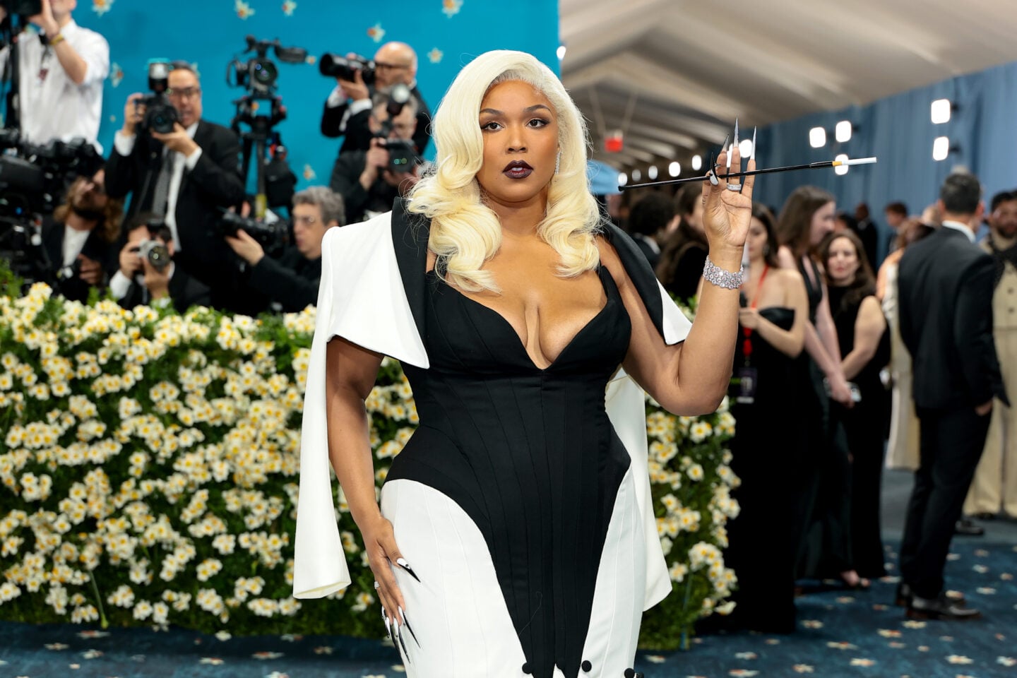 The 2025 Met Gala Celebrating “Superfine: Tailoring Black Style” – Arrivals Lizzo, Lizzo lawsuit, Lizzo fat shaming, Lizzo dancer lawsuit theGrio.com
