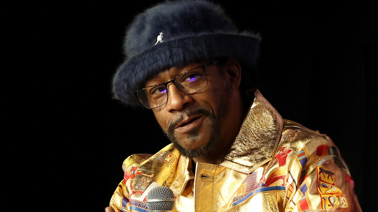 ‘You’re a layered little dude’: Katt Williams stuns Michelle Obama as he unpacks his unbelievable life story ‘You’re a layered little dude’: Katt Williams stuns Michelle Obama as he unpacks his unbelievable life story