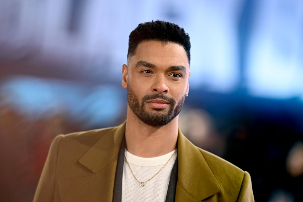 Regé-Jean Page returns to Netflix in a new erotic thriller with bite