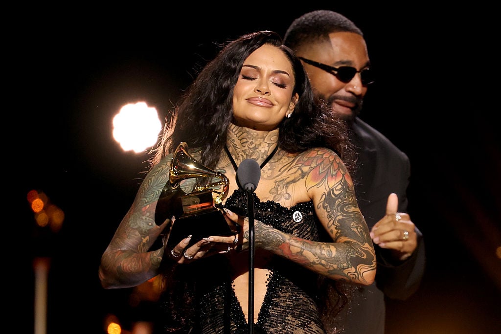 Kehlani wins her first Grammy and says ‘F-k ICE’ in acceptance speech