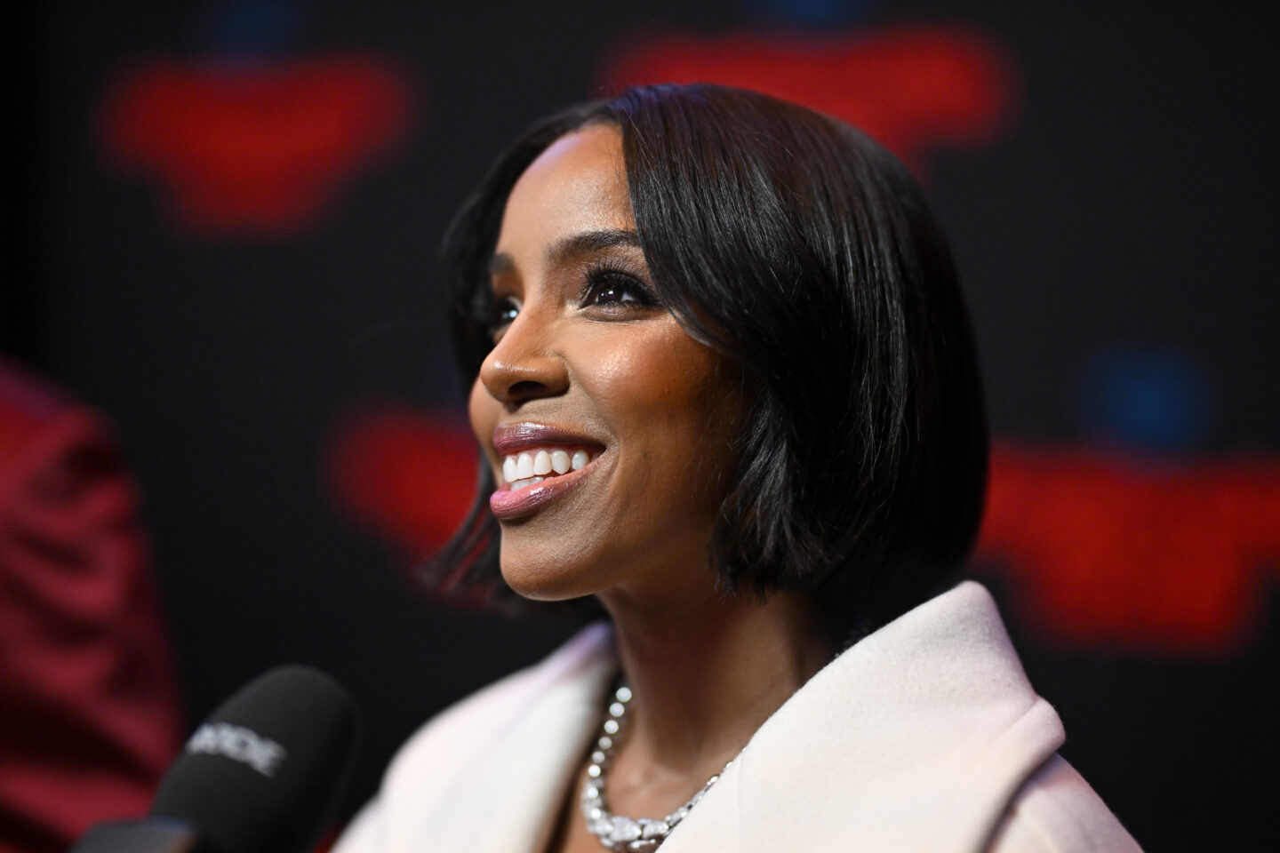 Kelly Rowland, Kelly Rowland grief, Kelly Rowland community