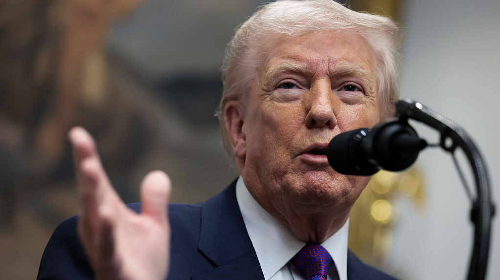 President Trump again defends racist video depicting Obamas as apes