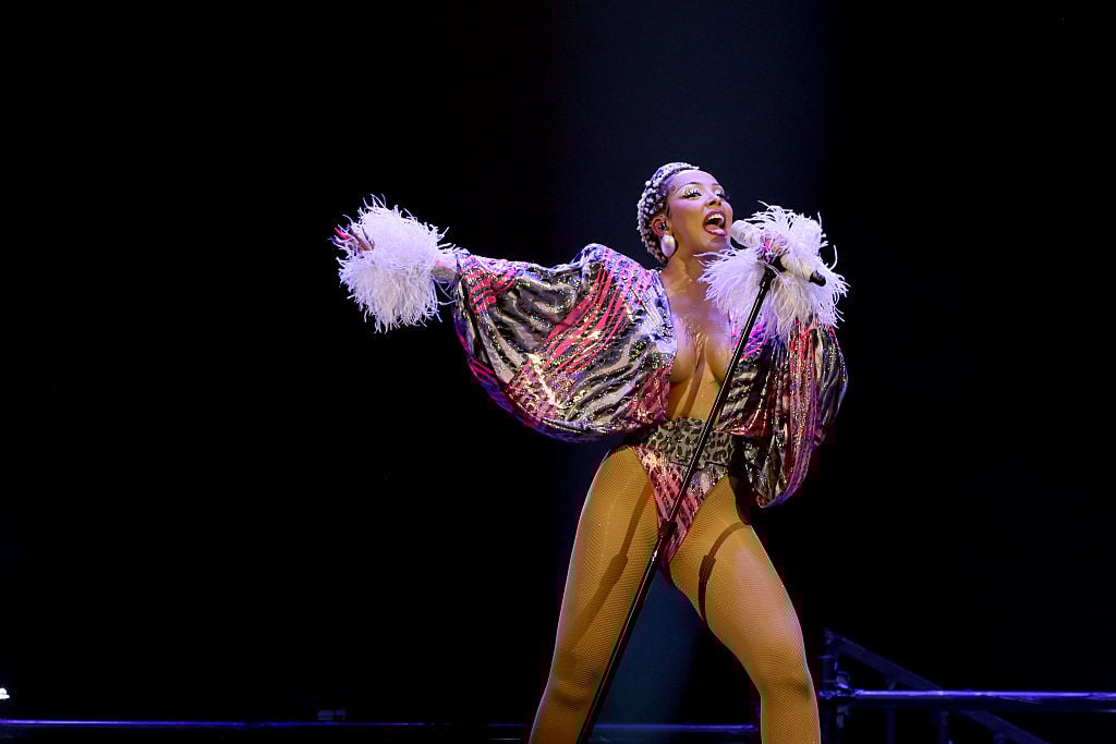 ‘Welcome home, Zandile!’ Doja Cat reconnects with her roots in first-ever performance in South Africa