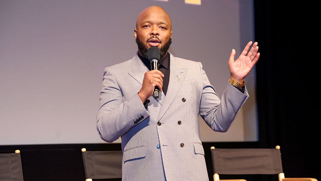 KevOnStage’s stance on LGBTQ+ inclusion sparks debate across social media congregations