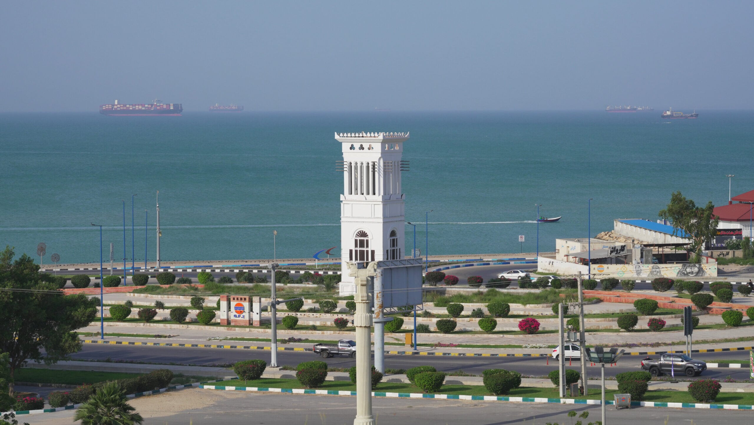 US gas prices climb to four-year peak as Iran talks stall