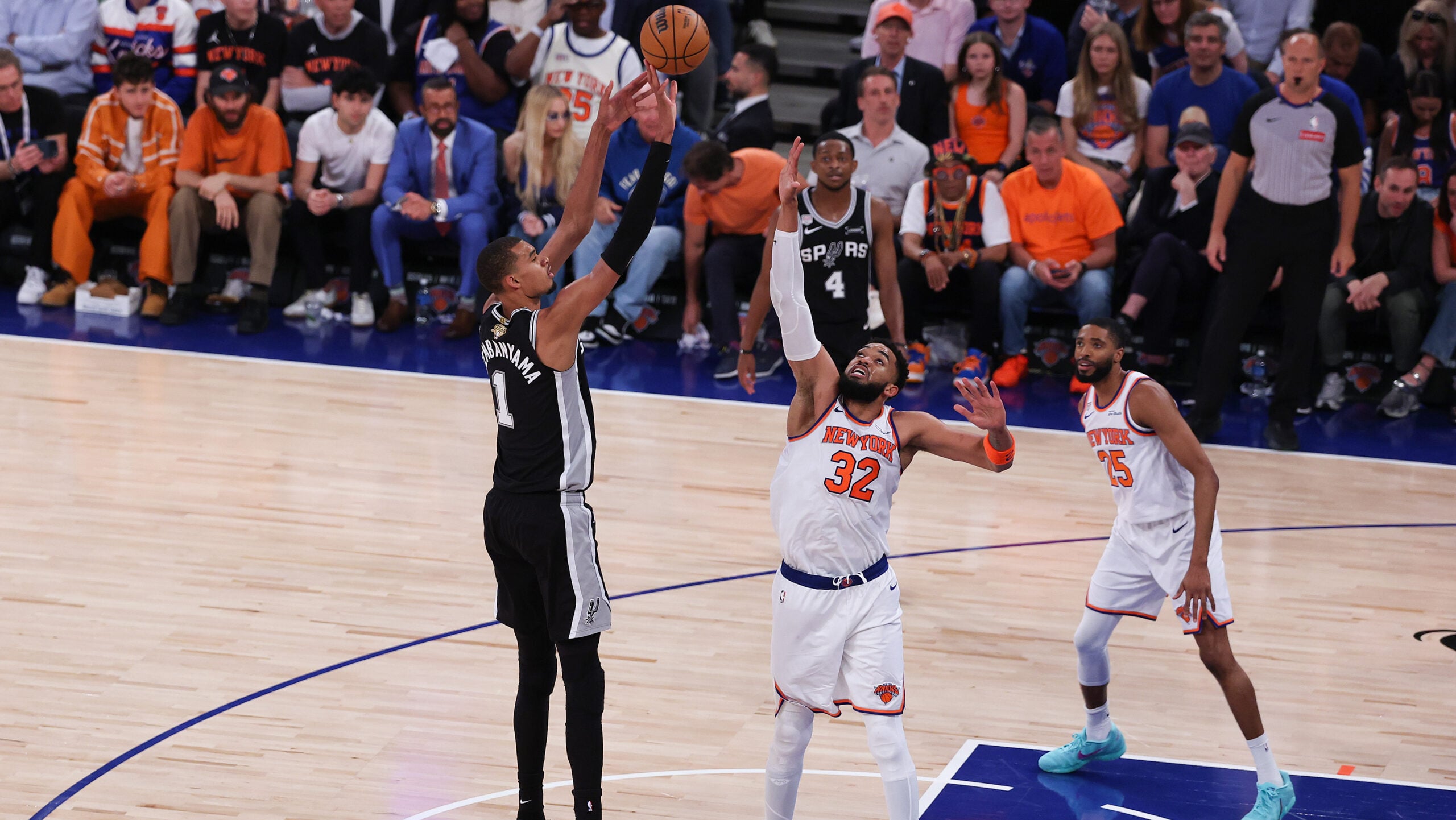 Victor Wembanyama leads Spurs past Knicks in Game 3 of NBA Finals